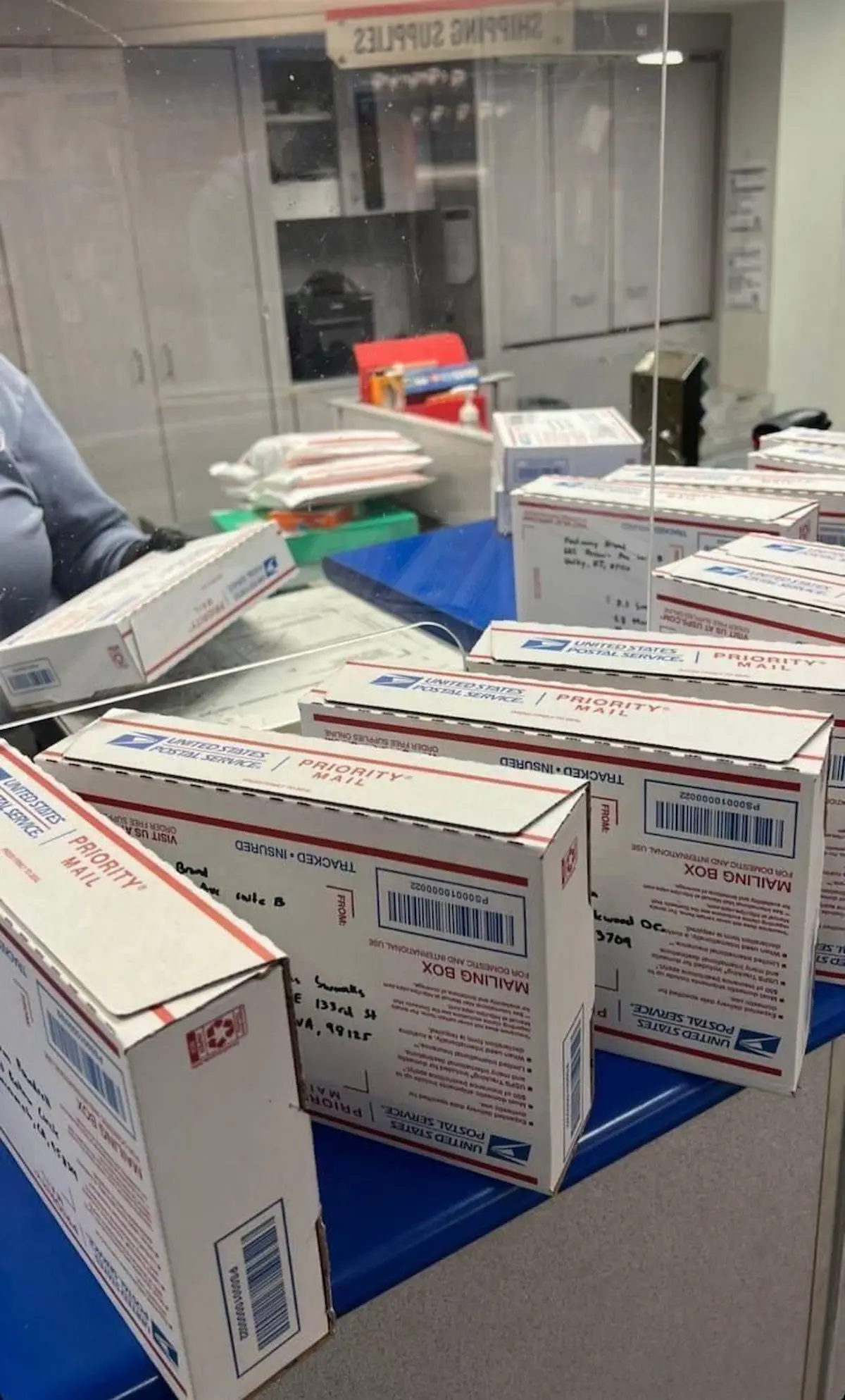 Prepared shipping boxes for cannabis delivery Los Angeles